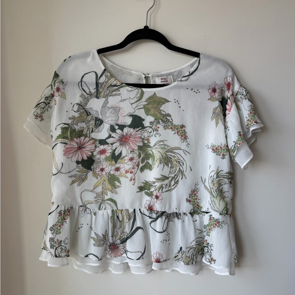 Aritzia Little Moon Kiara Flutter Sleeve Blouse